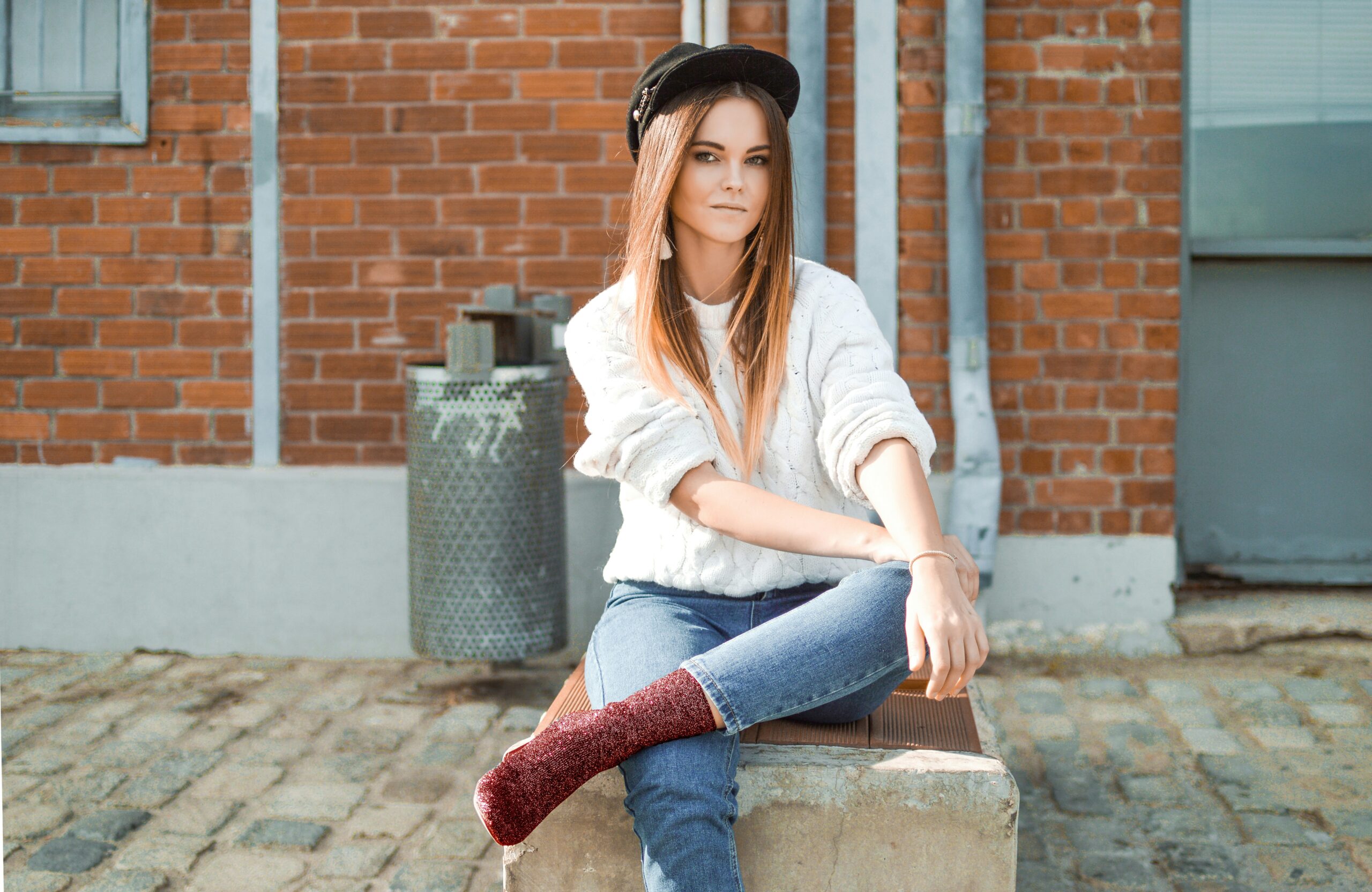 tamara-bellis-tqzm0VVxDRc-unsplash